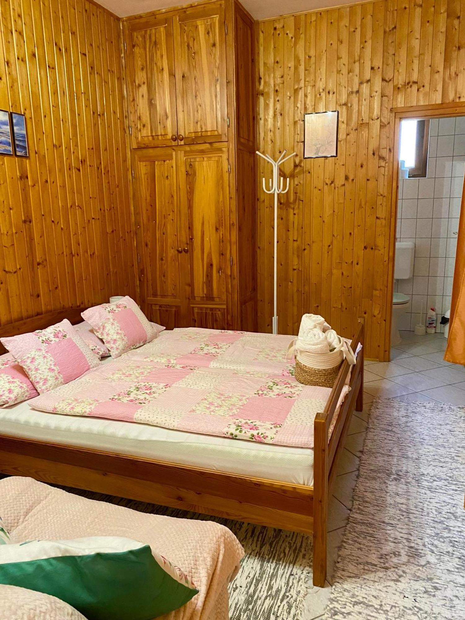 Апартаменты Katalin App. Zalagyoengye Залакарош Экстерьер фото