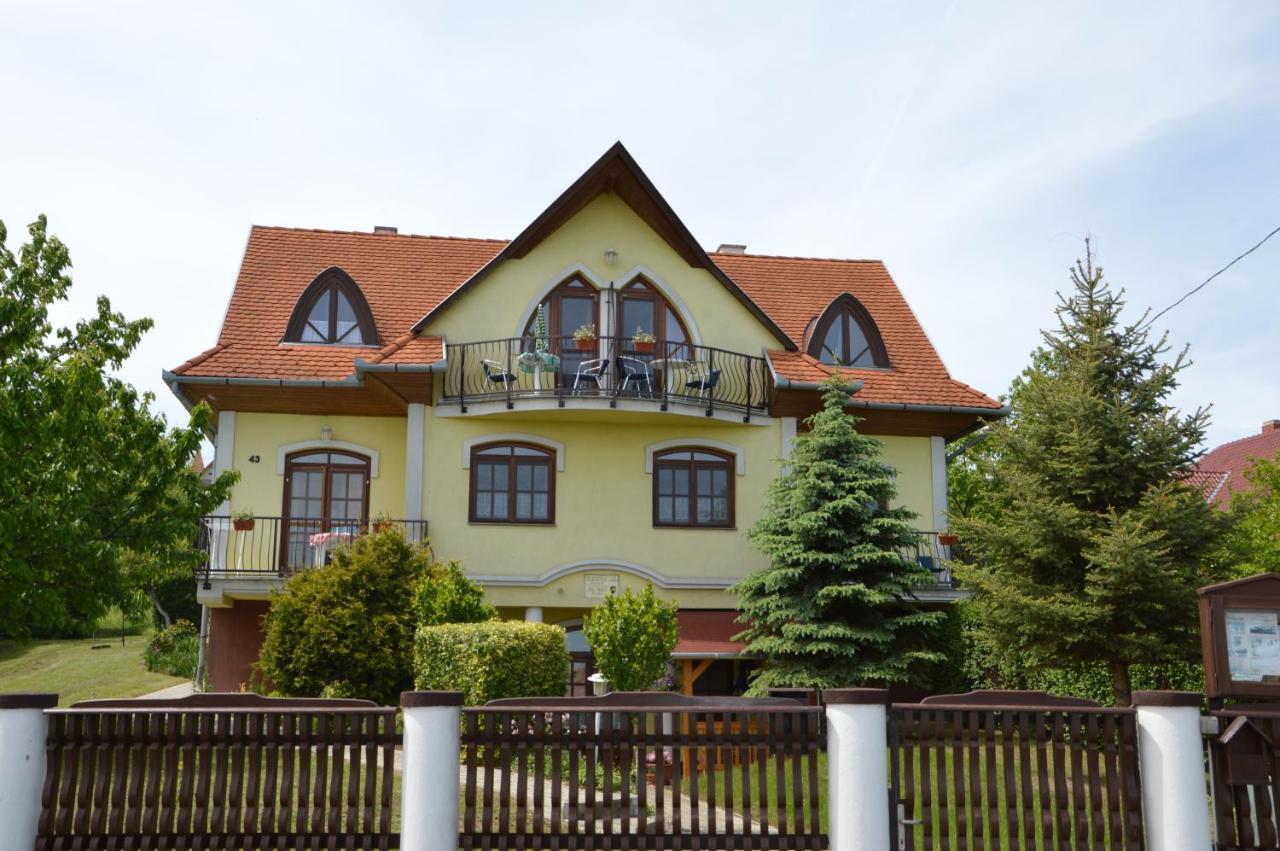 Апартаменты Katalin App. Zalagyoengye Залакарош Экстерьер фото